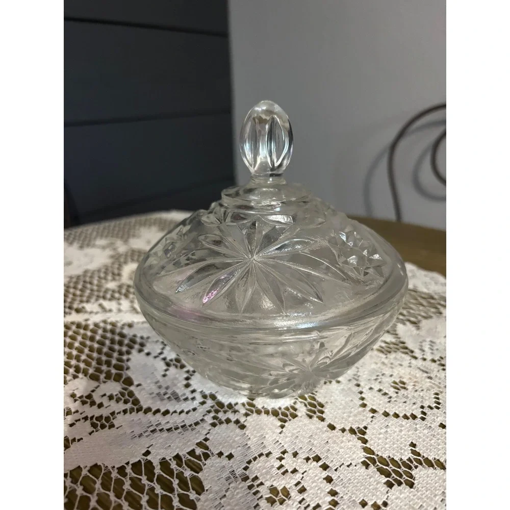Vintage Clear Pressed Glass Starburst Candy Dish with Lid Round Trinket Jar